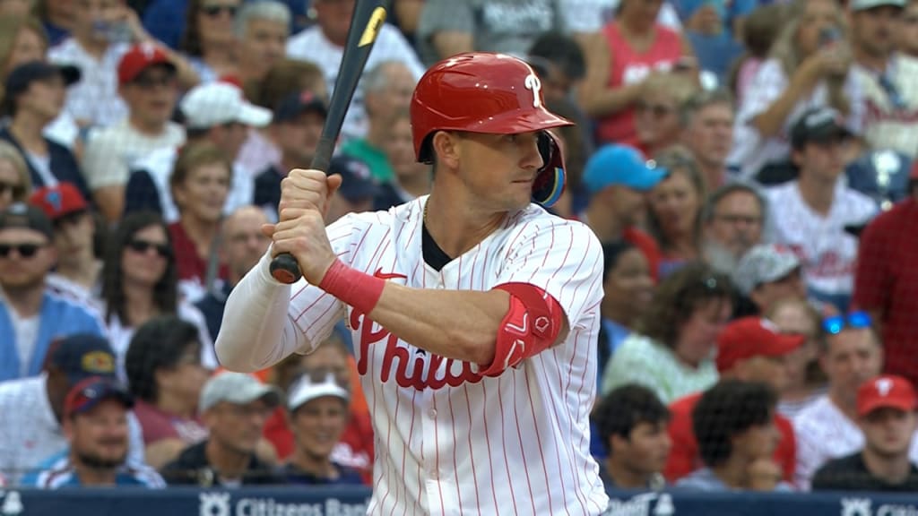 Austin Hays' standing ovation in first Phillies AB