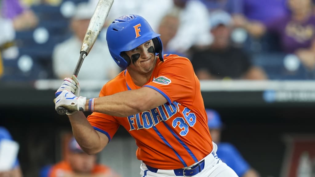 Evan Carter, Wyatt Langford get to know each other at Rangers' Spring  Training