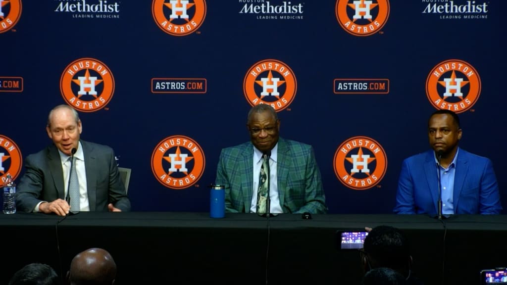 Astros' moves shake up coaching staff, front office