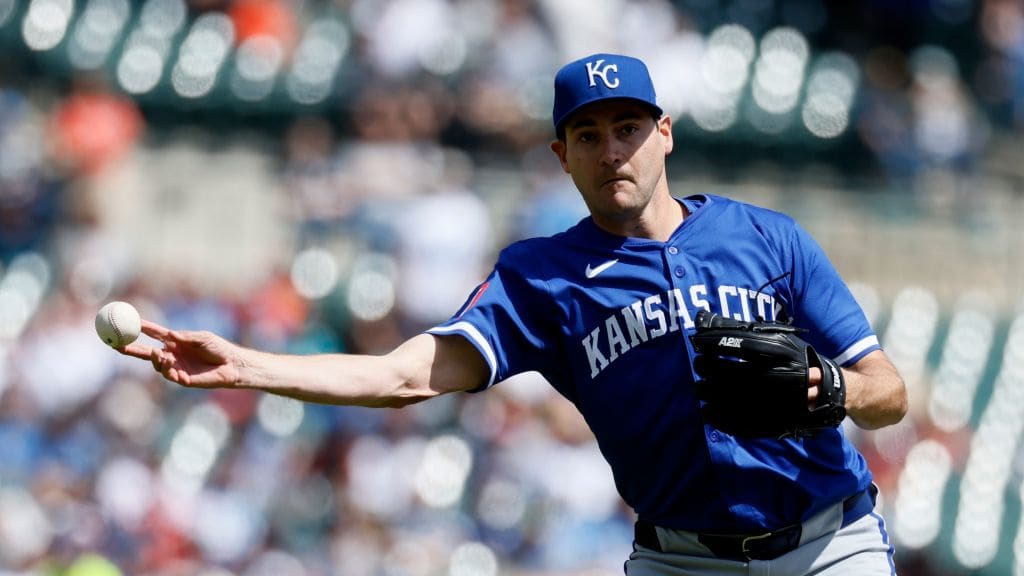 Bobby Witt Jr. Seth Lugo win 2024 Gold Glove Awards