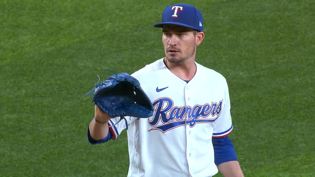 Andrew Heaney whiffs five Tigers