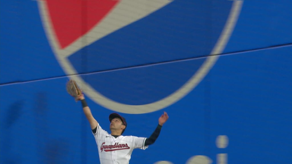 Steven Kwan catch 5-8-2023, outfielder