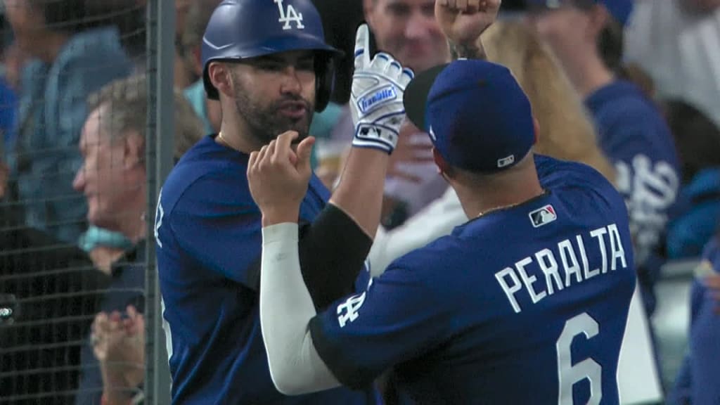 JD Martinez in dodger blue : r/Dodgers