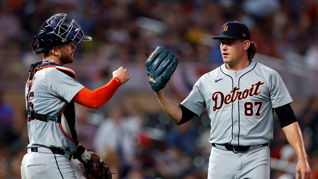 Tyler Holton seals the Tigers' win