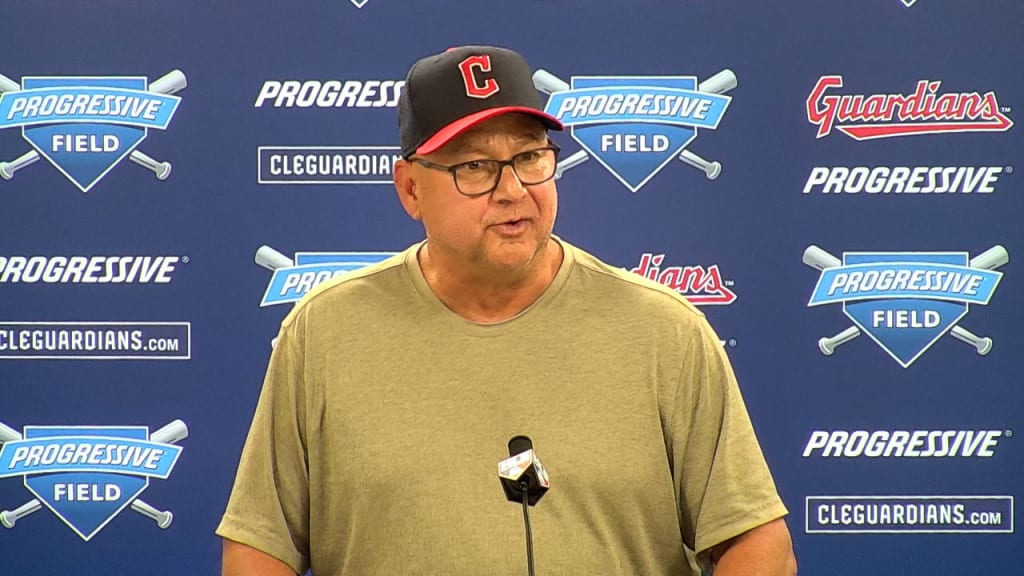 Watch a shirtless Terry Francona work out at Progressive Field before Game  6