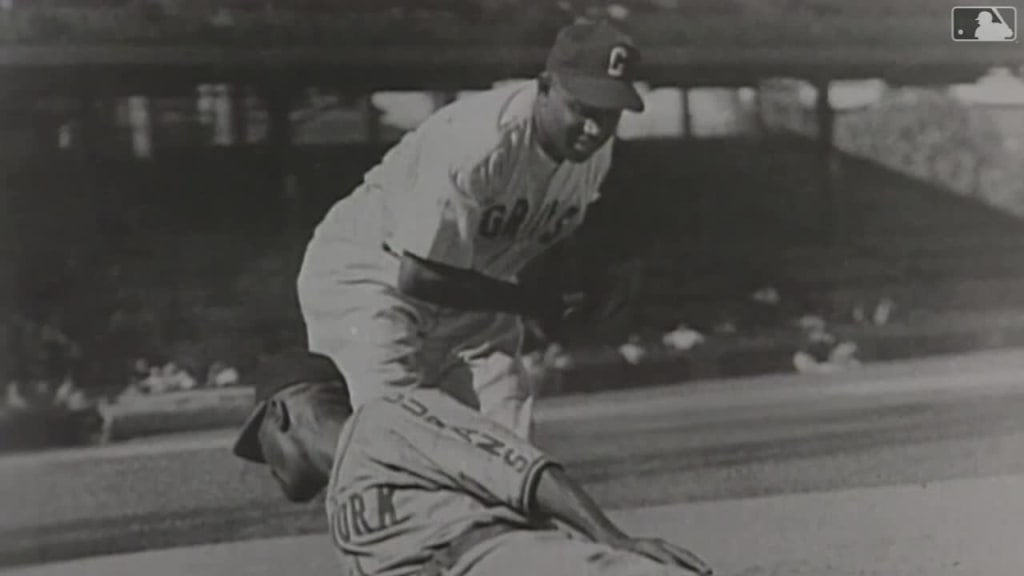 The Homestead Grays were a force in the Negro Leagues | 01