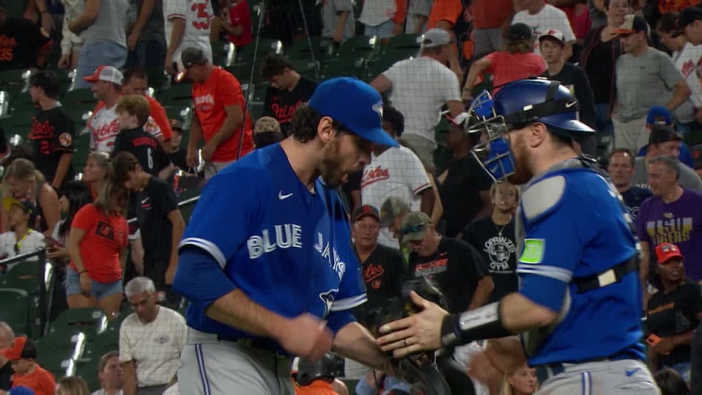 What's on Romano's jersey? : r/Torontobluejays