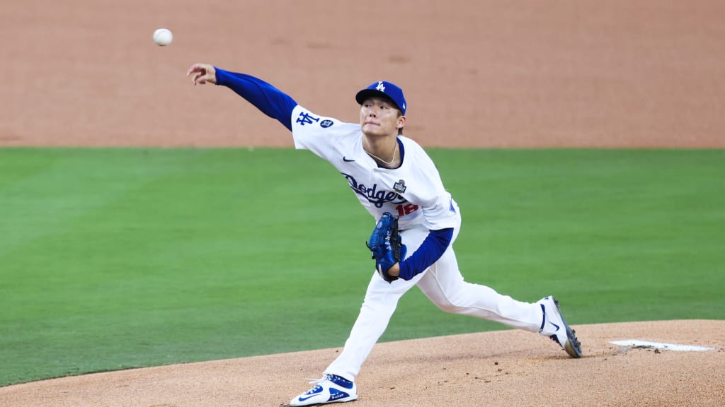 yoshinobu　メック2台 Yoshinobu Yamamoto excellent in World Series Game 2 start