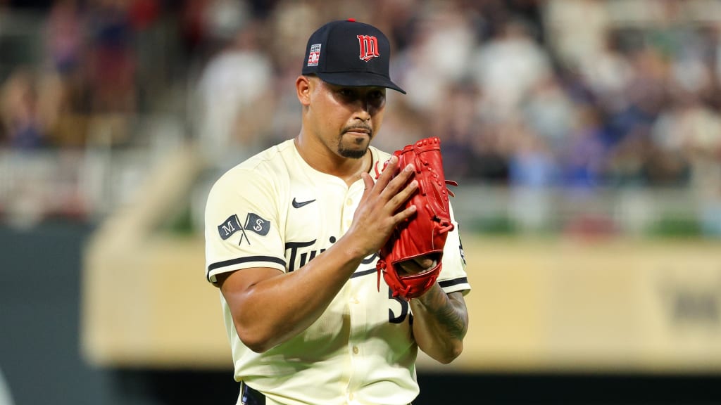 MLB 実使用球ジョアン・デュラン163.8キロ ブレグマン打球 コレア捕球 フィリーズがツインズの剛腕ヨアン・デュランを獲得、有望株2