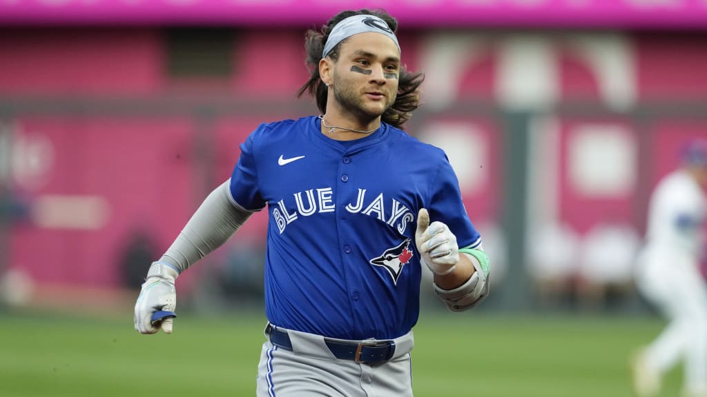 Bo Bichette hits a bases-clearing triple | 04/22/2024 | Toronto Blue Jays