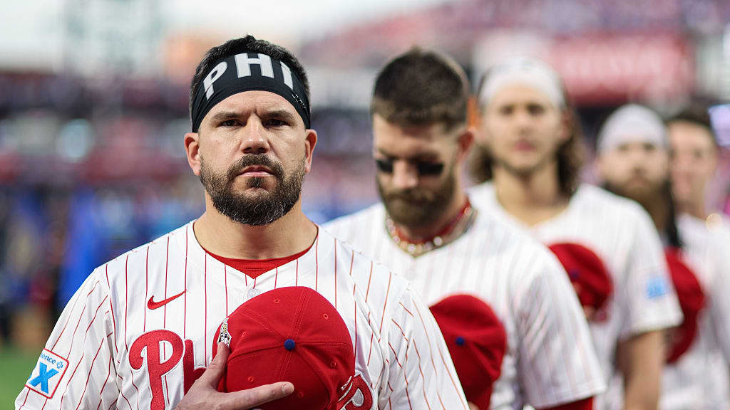 Kyle Schwarber on re-signing with Phillies