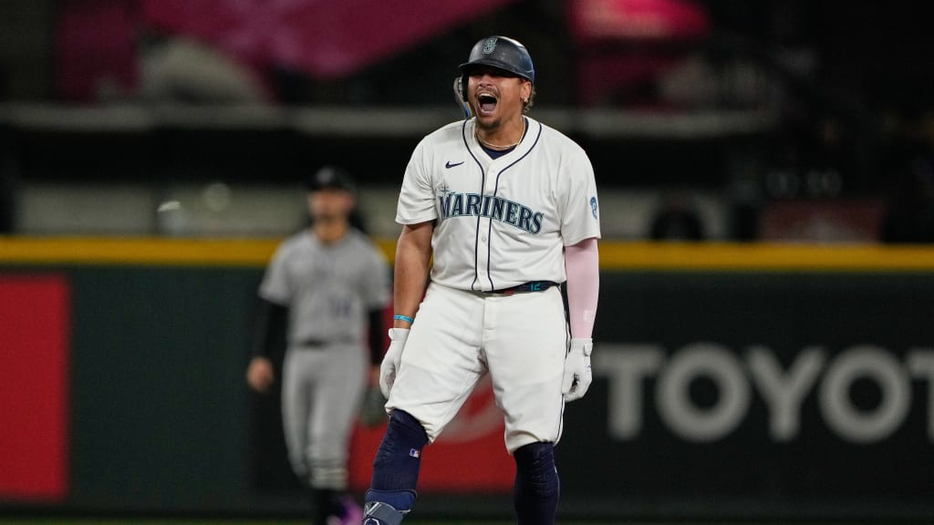 Josh Naylor might go on paternity list during ALDS