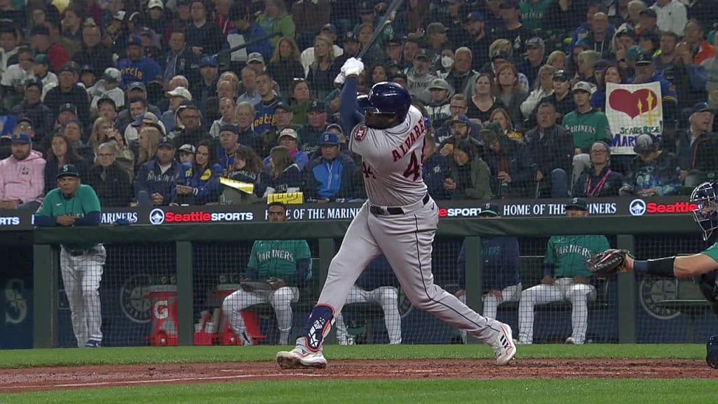 Yordan Alvarez's solo homer (31), 09/27/2023