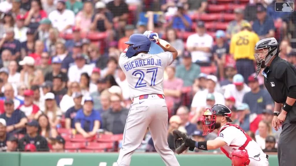 Field View: Vladimir Guerrero Jr.'s solo home run
