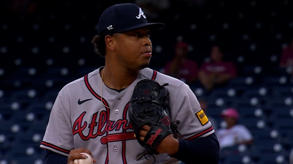 Elieser Hernández K's Yohandy Morales