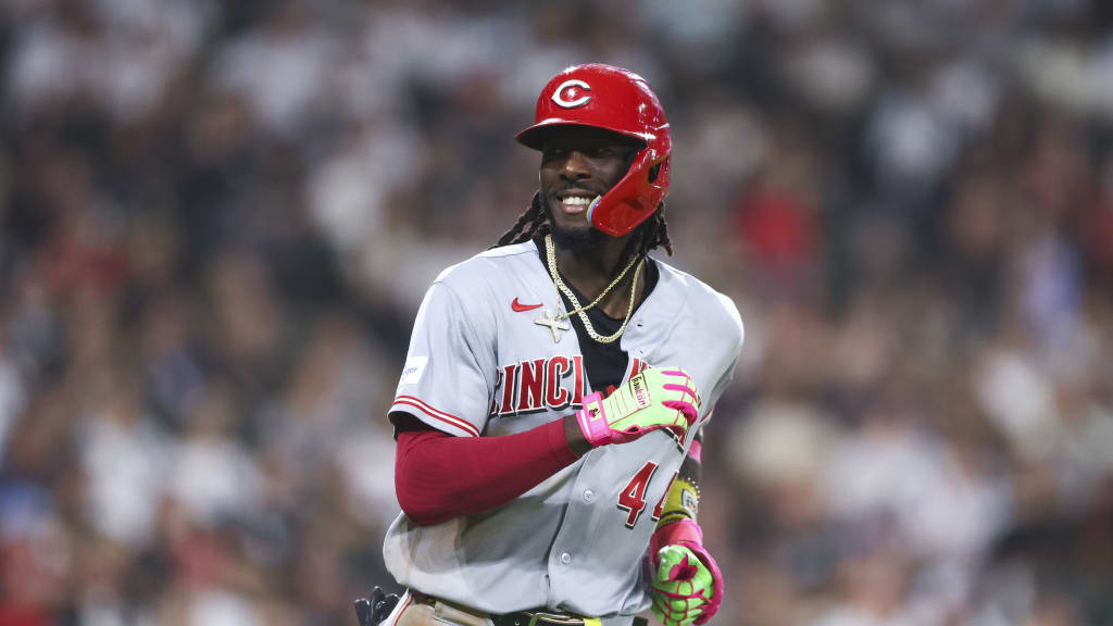 Elly De La Cruz's go-ahead sacrifice fly