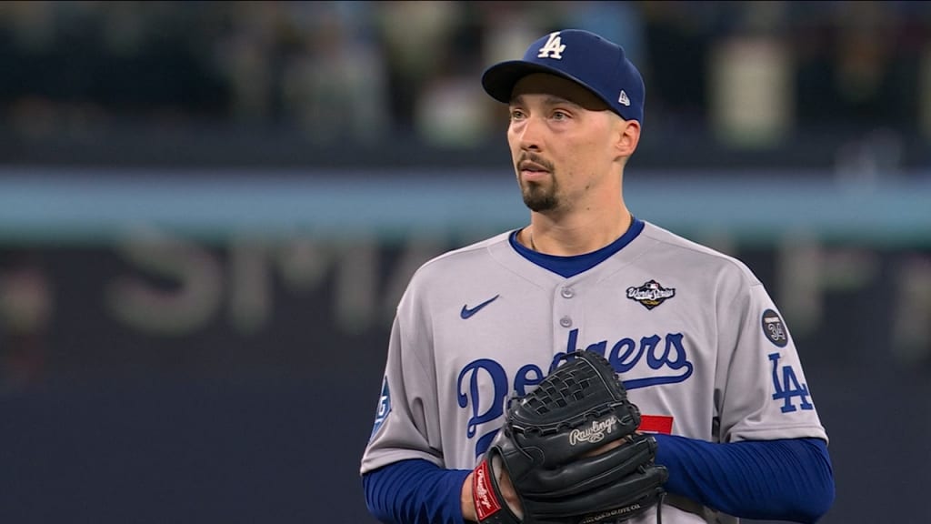 Blake Snell poncha a 4 en Juego 1 de la Serie Mundial