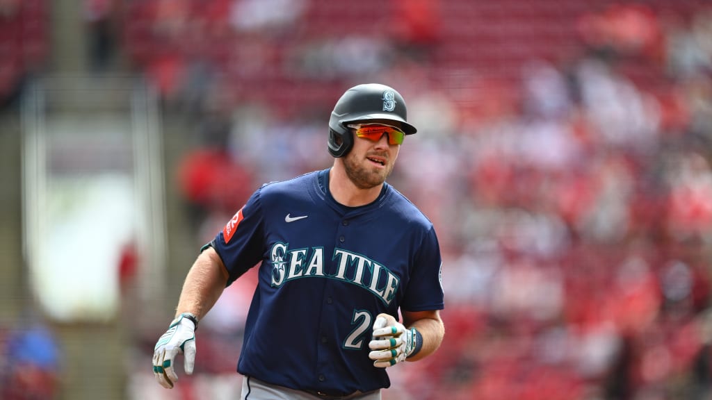 Luke Raley's two-run home run (2)