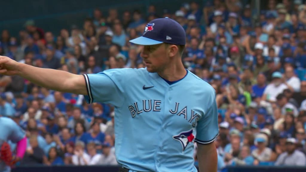 Chris Bassitt is not a fan of Apple products at the Blue Jays