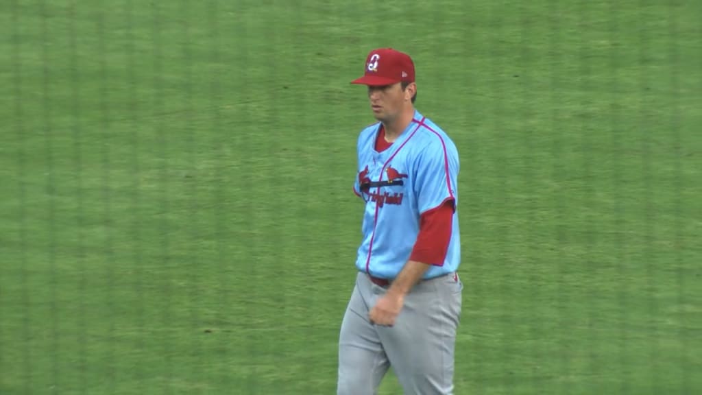 Ian Bedell strikes out the side in the 5th