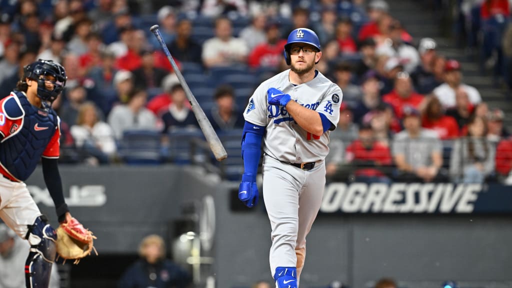 Max Muncy da HR de tres carreras