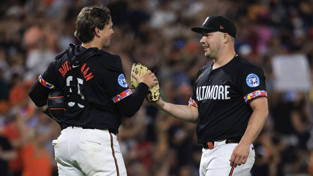 激レア MLB ジェフハミルトン オリオールズ 菅野智之 スタジャン 本革 肉厚