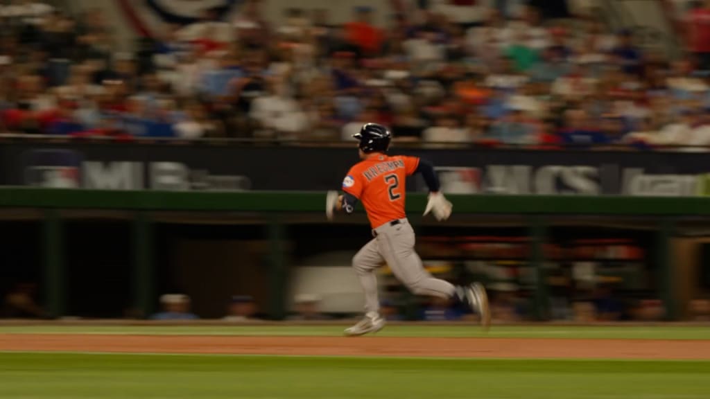 Alex Bregman's two-run triple, 10/19/2023