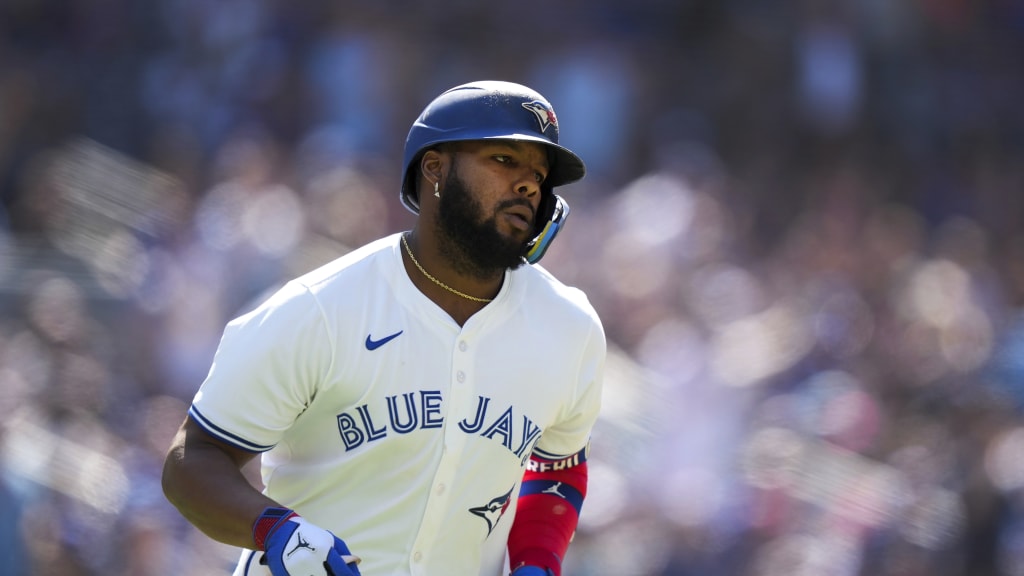 Vladimir Guerrero Jr.'s solo home run (5)