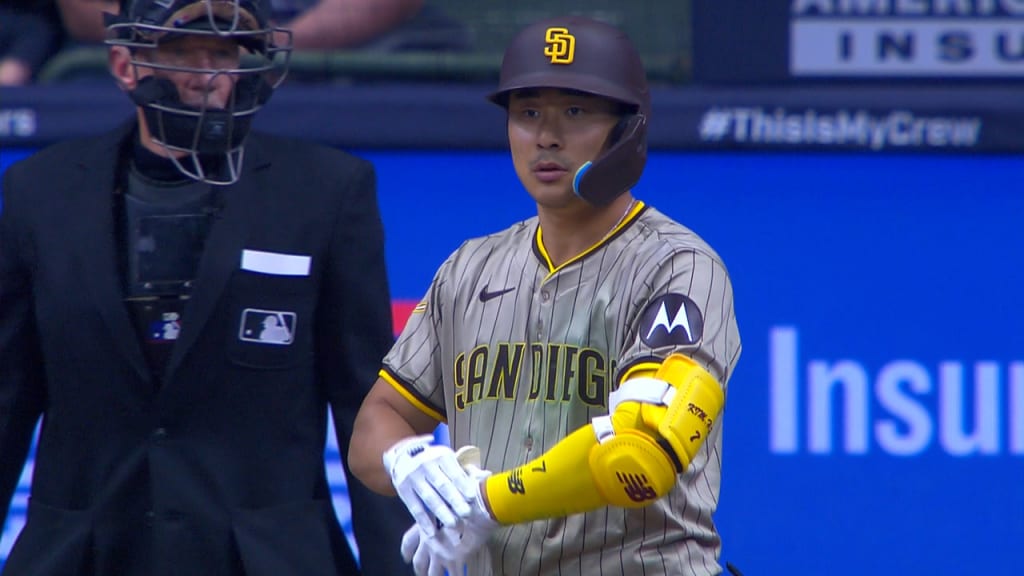 HA-SEONG KIM バブルヘッド　サンディエゴ・パドレス　ハンソンキム Ha-Seong Kim's three-run homer (1) | 03/31/2024 | San Diego