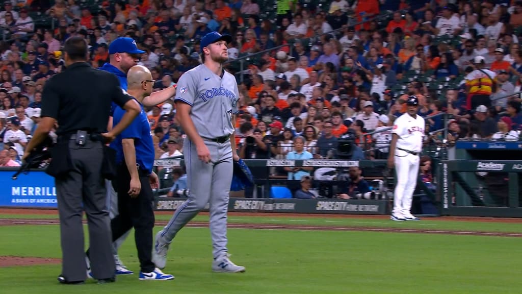 Trey Yesavage leaves game in 3rd inning