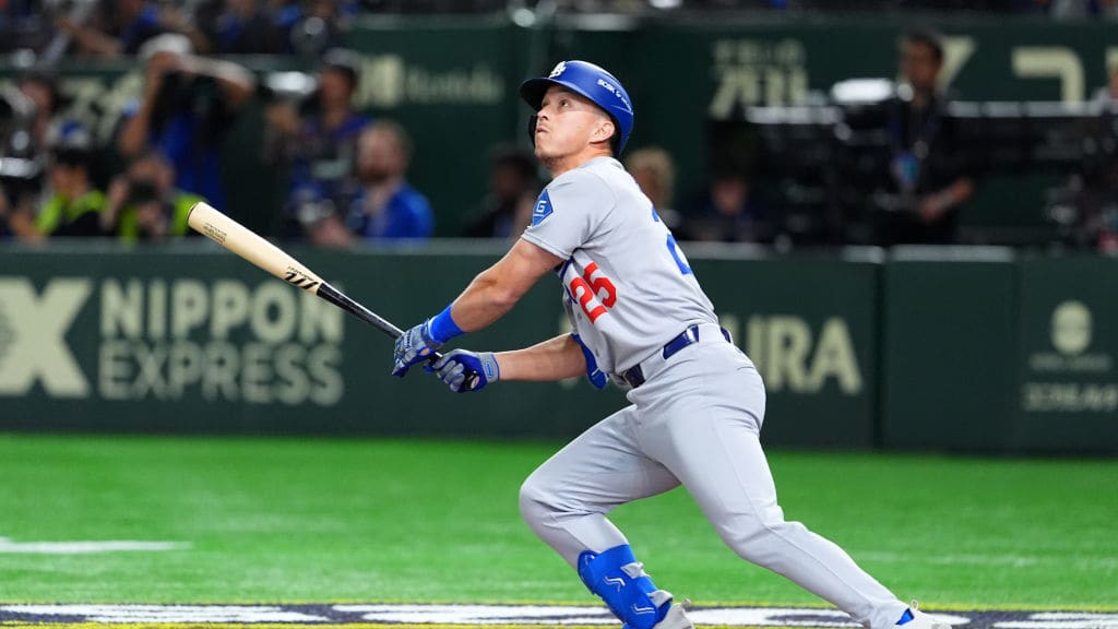 Tommy Edman's RBI single | 03/18/2025 | MLB Japan