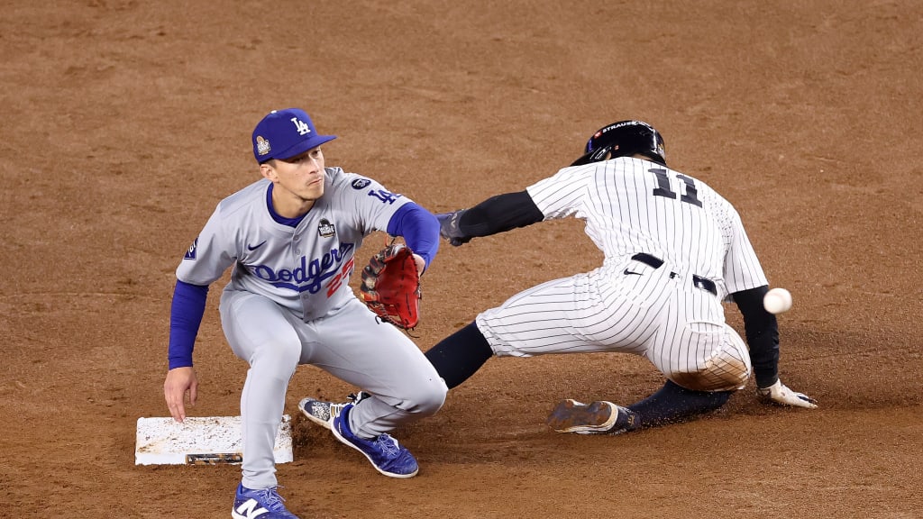 Anthony Volpe steals second base | 10/29/2024 | New York Yankees