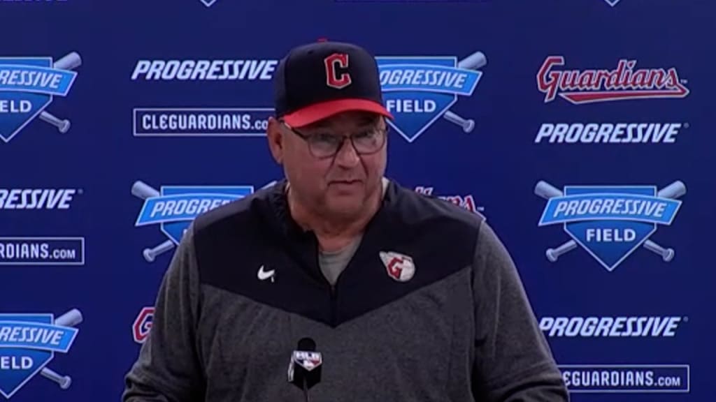 Former Red Sox manager Terry Francona to interview with Cleveland