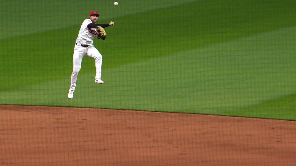 Daniel Schneemann's quick throw