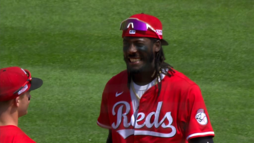 Lyon Richardson records the final out of the game