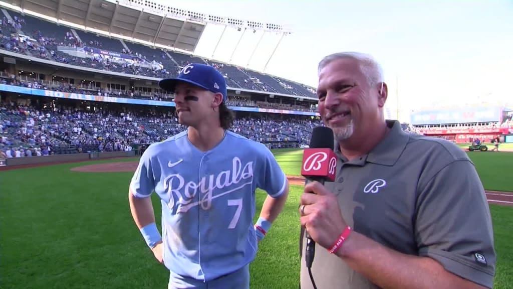 Zack Greinke gets standing ovation from Dodgers fans after getting