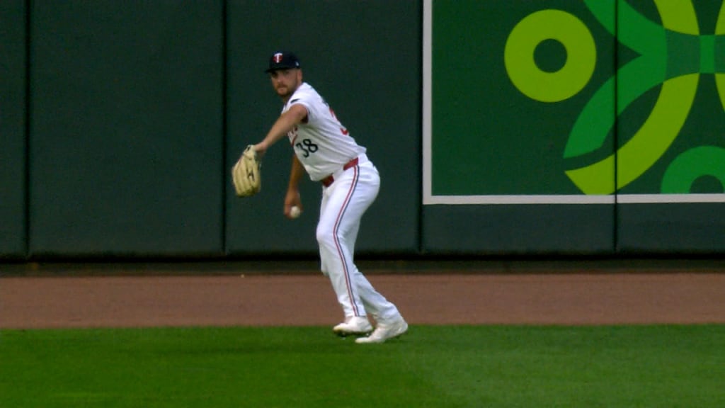 Matt Wallner's rocket arm nabs Trea Turner at 2nd