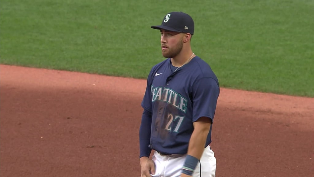 Tyler Locklear makes a diving play at first base