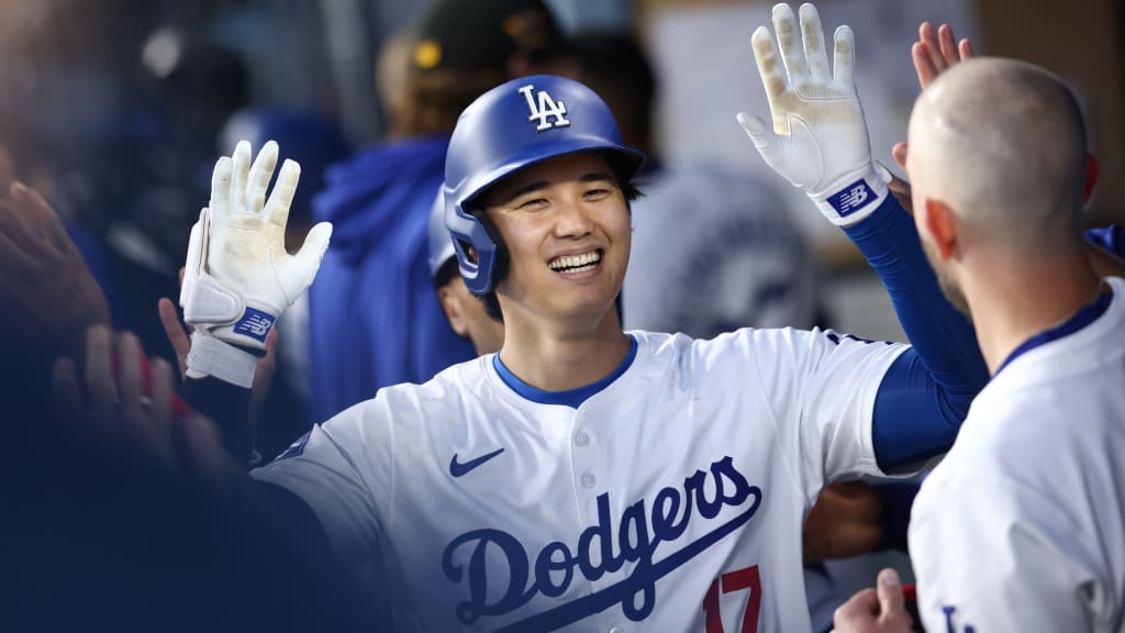 Shohei Ohtani hits a homer on Ohtani Day in LA | 05/17/2024 | Los Angeles  Dodgers