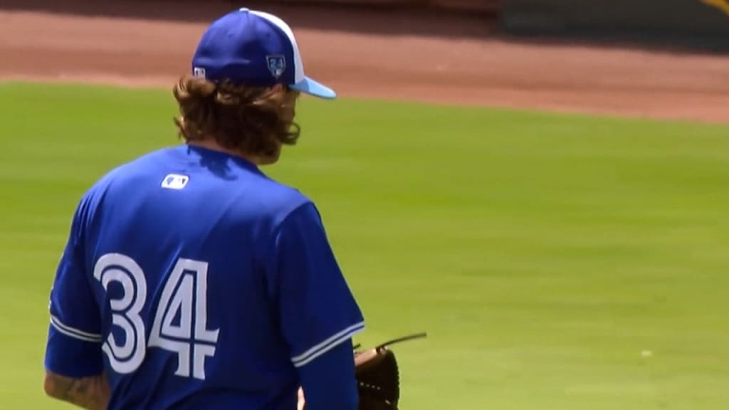 Kevin Gausman strikes out seven in spring start