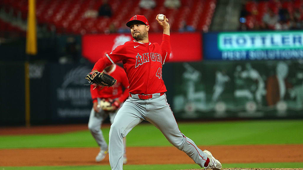 Brock Burke sends the game to extras