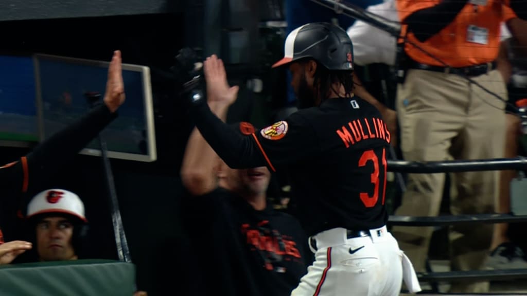 Orioles' Cedric Mullins hits for the cycle against Pirates