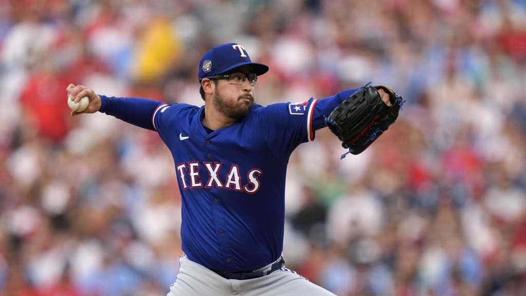 Dane Dunning strikes out four batters