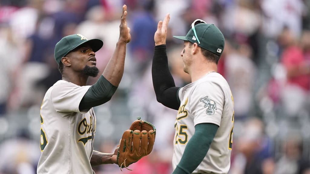 Dany Jiménez secures the A's win