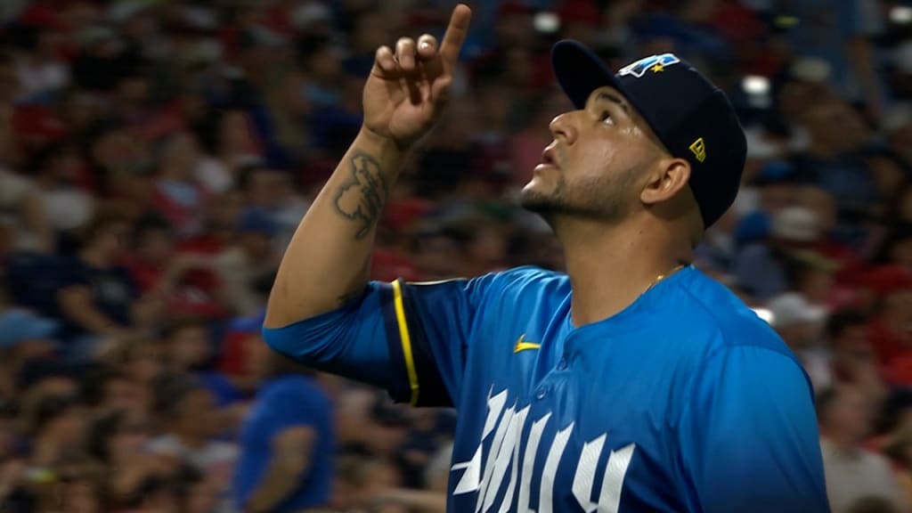 José Ruiz strikes out three straight Guardians