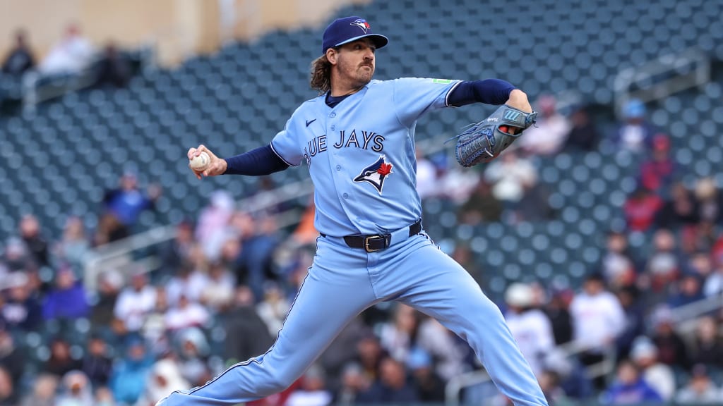 Kevin Gausman strikes out Kody Clemens