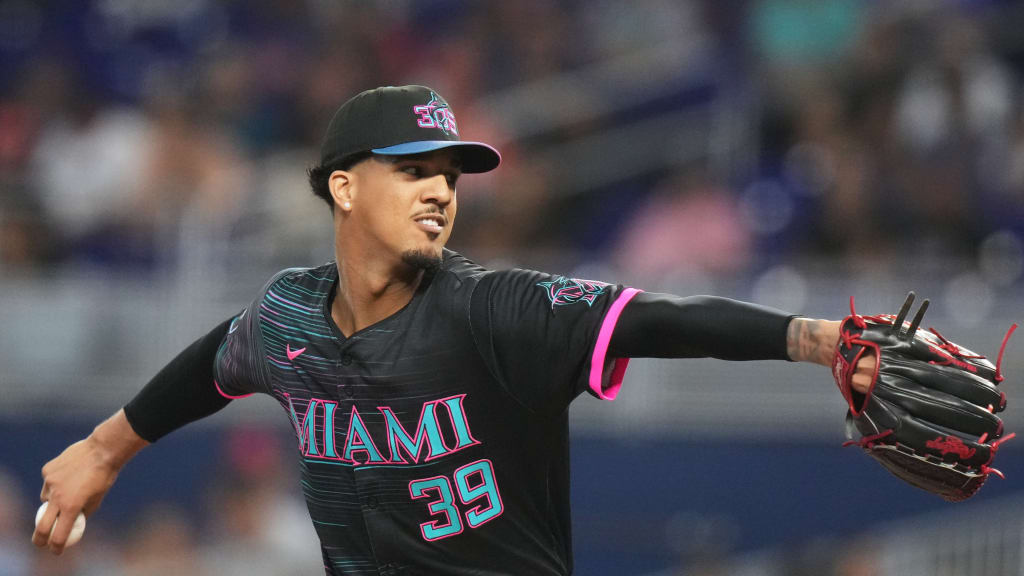 Eury Pérez records a career-high 11 strikeouts | 09/27/2025