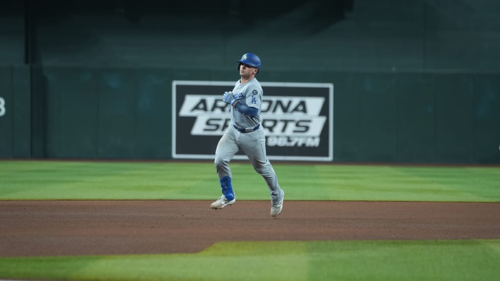 ドジャース、ブルペン＆捕手陣を再編 バンダDFA、ロートベット再獲得