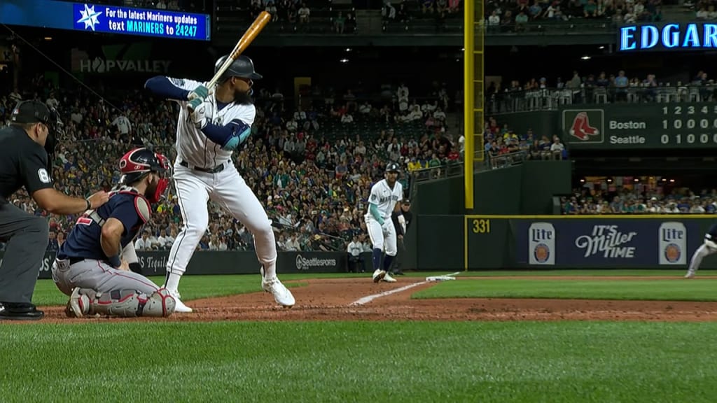 Seattle Mariners Teoscar Hernandez GIF - Seattle mariners Teoscar