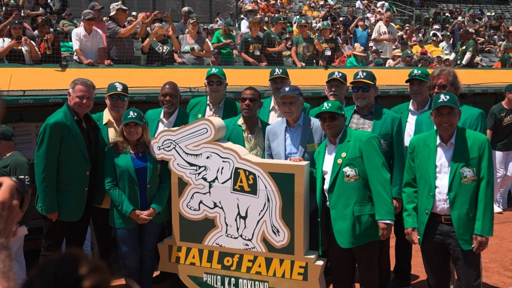 Oakland A's Hall of Fame inducts 10 members of Philadelphia